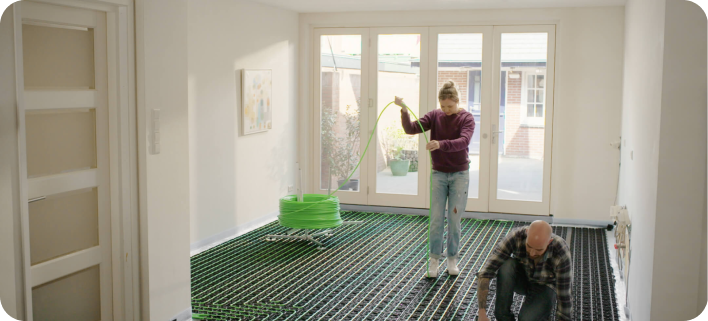 WARP Systems TV spot vloerverwarming leggen
